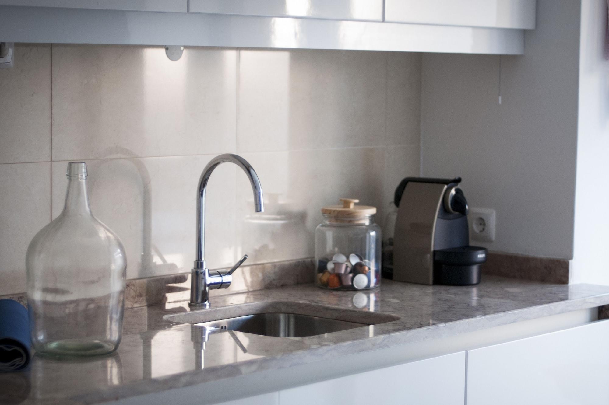 Otilia Apartamentos Lisbon Exterior photo