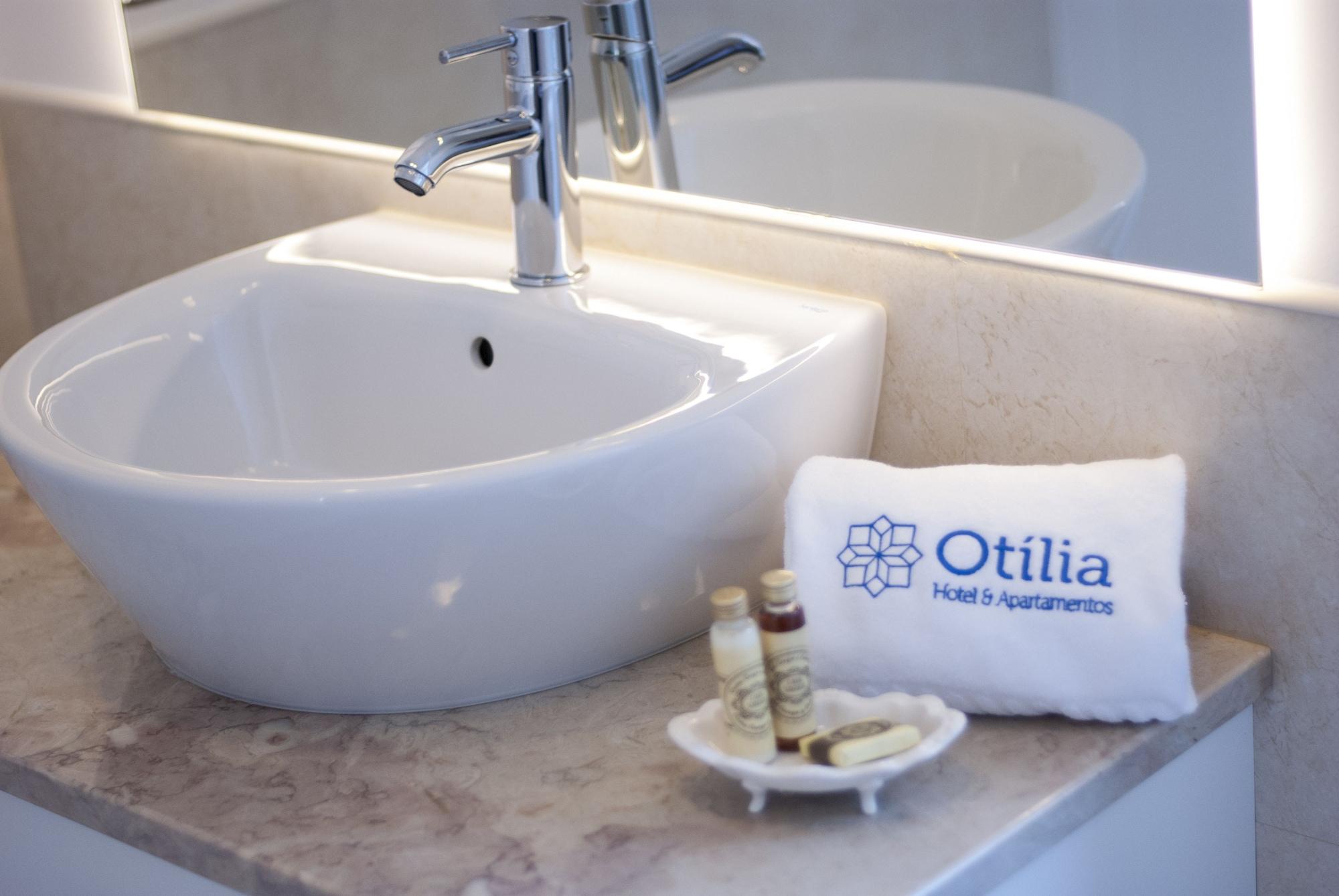 Otilia Apartamentos Lisbon Exterior photo